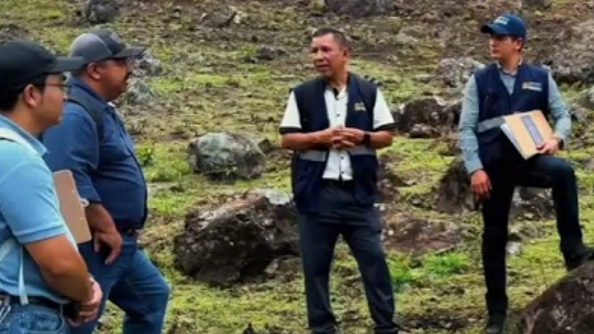 Equipo técnico de SEVIAH evalúa un terreno en San Marcos de Colón como parte del programa de mejoramiento de vivienda